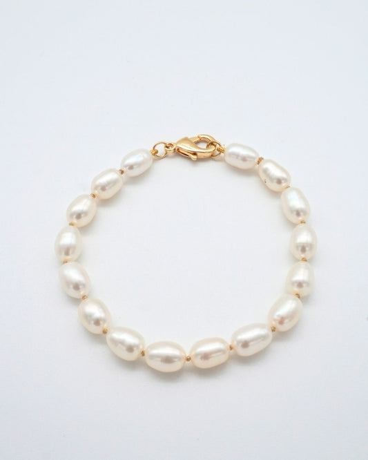 Shaped Pearl Bracelet
