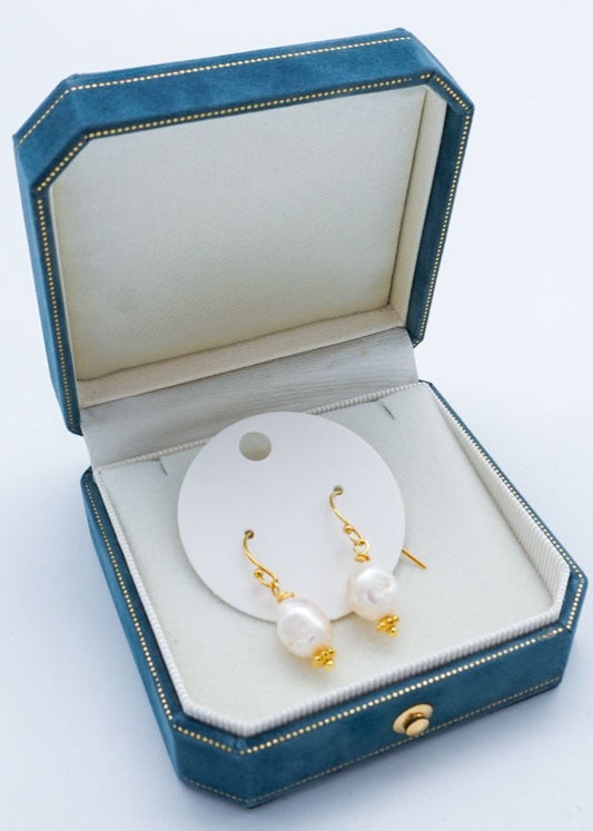Medium Baroque Pearl Earrings
