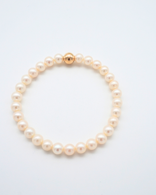 Essential Pearl Bracelet Gold Bead